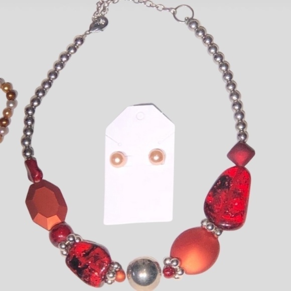 Red Beaded Necklace Bracelets Stud Earrings Jewelry Set - Picture 3 of 5